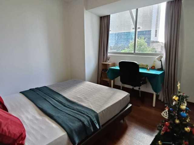 Big Room with Wonderful Views. MBFC/Marina bay Sands Downtown/Raffles Place MRT