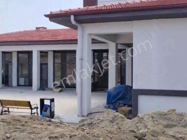 Bigadiç Çavuş Mah Tokıde Satılık Dükkan