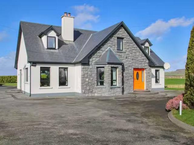 Biggera Beg, Belclare, Tuam, Co. Galway, H54CD42 is for sale