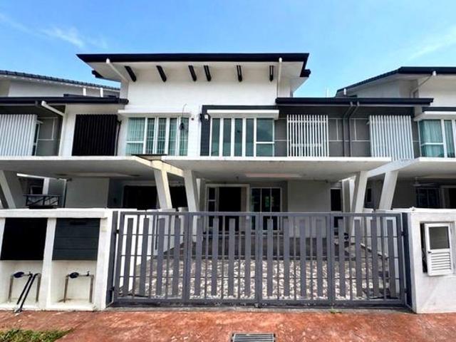 BIGGEST SIZE 2 Storey Terrace Aurora Residence Cyberjaya