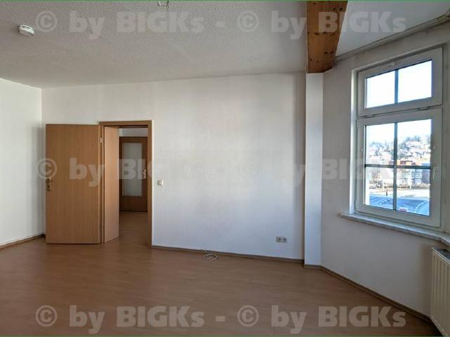 BIGKs Suhl Mitte: 2 Raumwohnung mit sep.Küche, Bad mit Wanne+Dusche