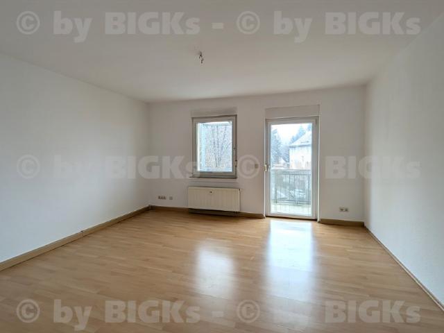 BIGKs: Suhl Leninring: 3 Raum Wohnung Suhl,sep.Küche,Wannenbad, Balkon