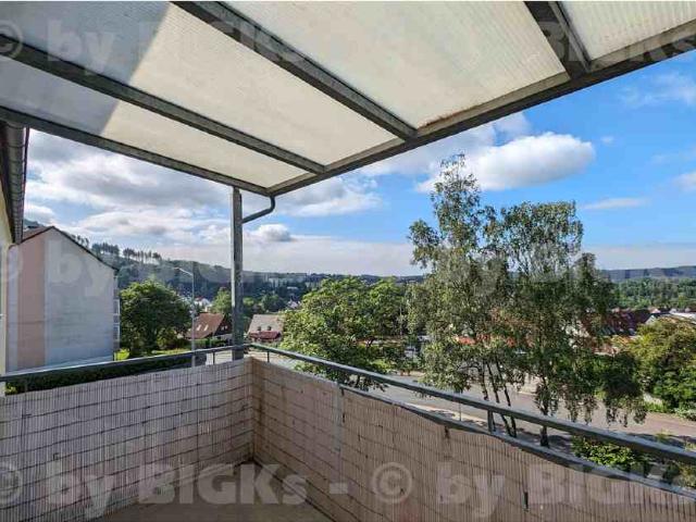 BIGKs: Suhl Leninring: 3 Raum Wohnung Suhl,sep.Küche,Wannenbad, Balkon