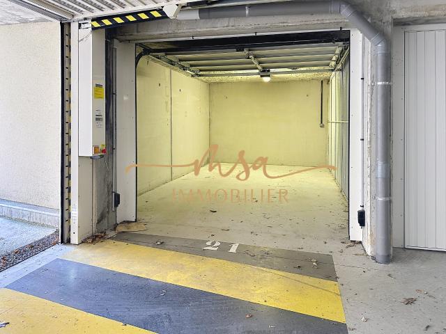 BIHOREL EGLISE = GARAGE BOX EN SOUS/SOL = ULTRA SECURISE
