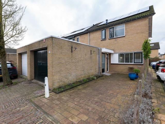 Bilderdijkhof, 37, 3221VE, Hellevoetsluis, Zuid Holland 3221VE