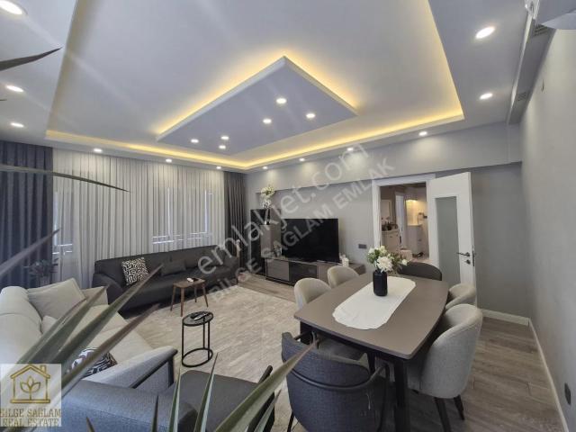 Bilgeden Limanda 3+1 Denize Yürüyüş Mesafesinde Yenilenmiş Daire