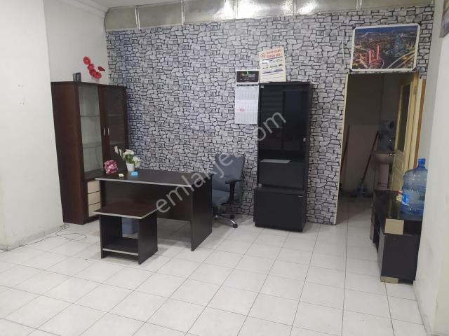 Bilgin Emlak'tan Adapazarı Yeni Cami Karşısı Kiralık Dükkan