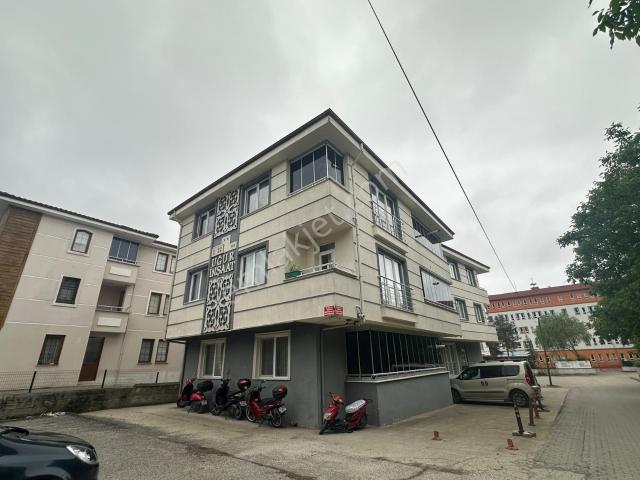 Bilgin Emlaktan Merkezi Konumda Geniş Kullanışlı 3+1 Satılık Daire