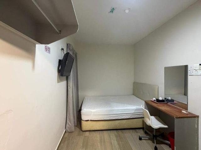 Bilik Hotel Kuchai Lama, Bersih, Nyaman, Selesa