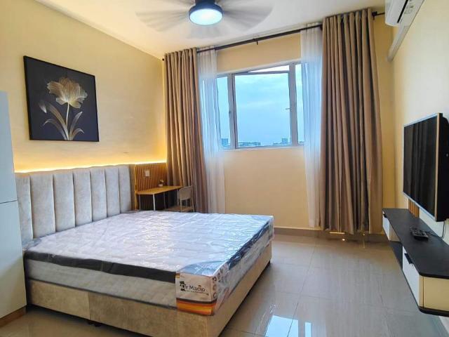 BILIK PREMIUM LUAS + SMART TV 43 INCI