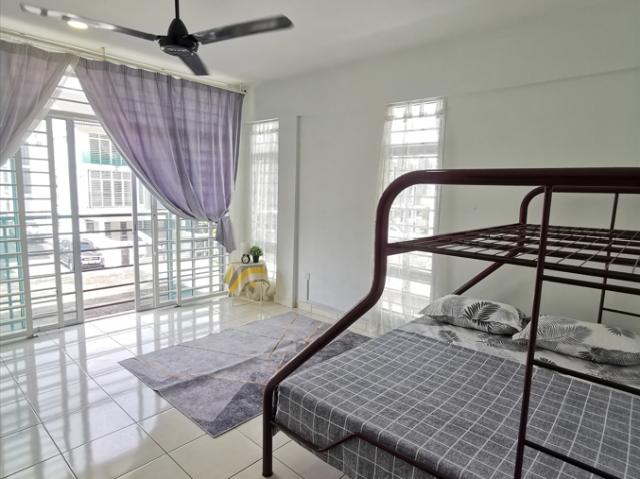 [Bilik sewa Cozy & Privacy], Bangi avenue 3 [Bilik Master], [PEREMPUAN], [KTM Bangi] Kuis, Bandar Seri Putra UKM