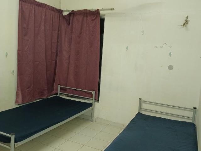 Bilik sewa di Pangsapuri Sri Utama, Ayer Keroh