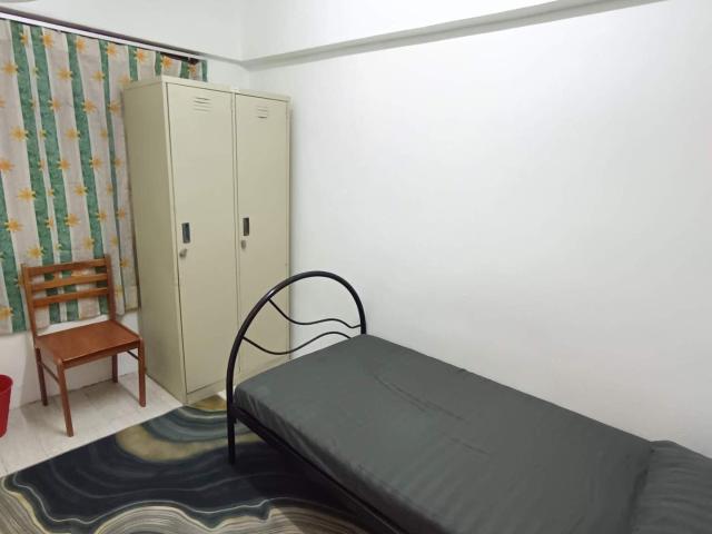 Bilik Sewa Lelaki Muslim di Flat Pandan Utama area Ampang Desa Pandan Maluri Kuala Lumpur