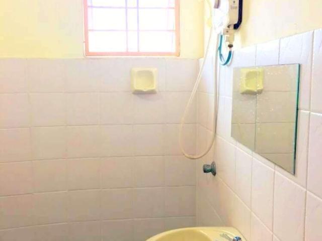Bilik sewa perempuan melayu