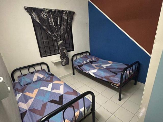 Bilik Sewa Perempuan Muslim di Flora Damansara area Damansara Perdana KPJ2 Empire City IKEA 1 Utama KYM Tower TTDI