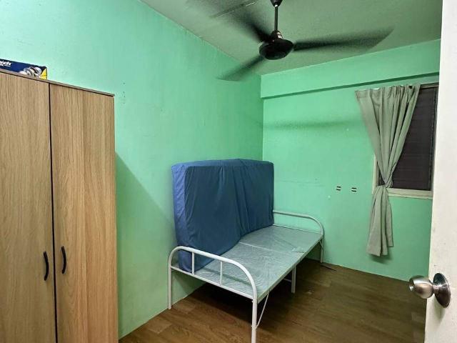 Bilik sewa room rental single