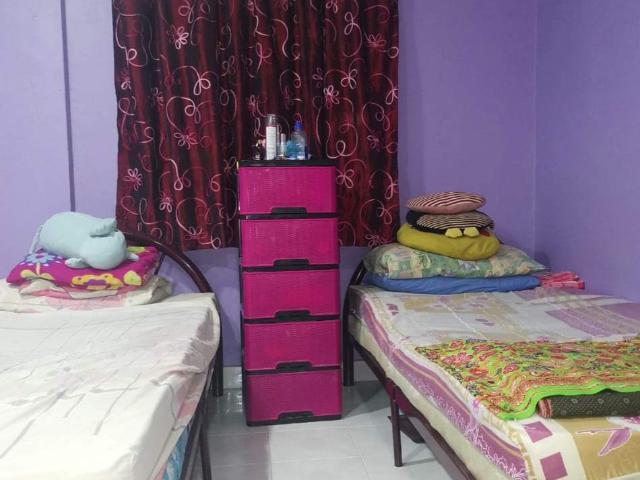 Bilik Sewa Wanita Melayu, Bilik Medium Sharing di Apartment Kenari Court Pandan Indah, KL