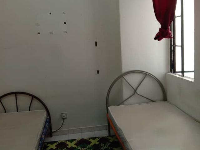 Bilik Sewa Wanita Melayu, Medium Sharing Room Di Pangsapuri Menara orkid, Sentul KL