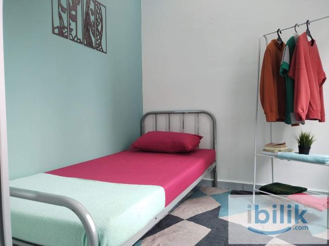 Bilik Single Privacy Mentari Court