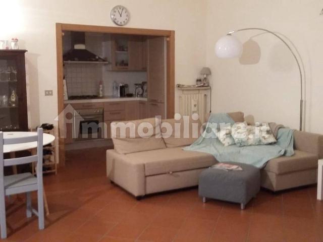 Bilocale 72 m², Centro Storico, Imola