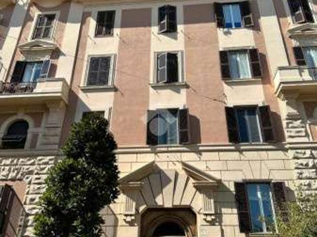 Bilocale Trieste, salario