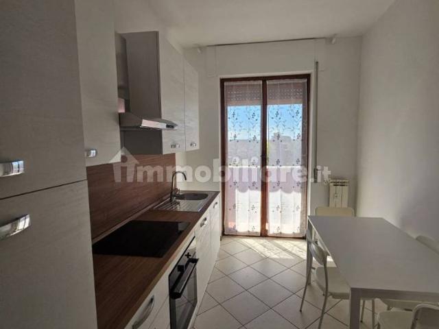 Bilocale via 15 Martiri 2, Vimodrone