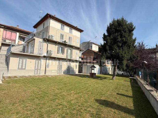 Bilocale via 4 Novembre 24, Centro, Sesto Calende