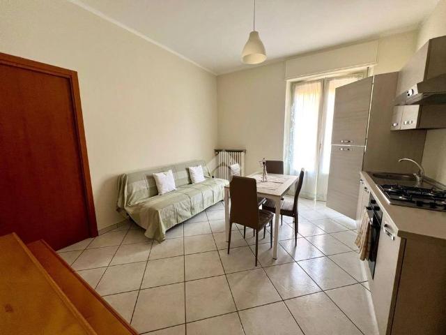 Bilocale via Cocito 9, Corso Langhe, Moretta, Corso Cortemilia, Alba