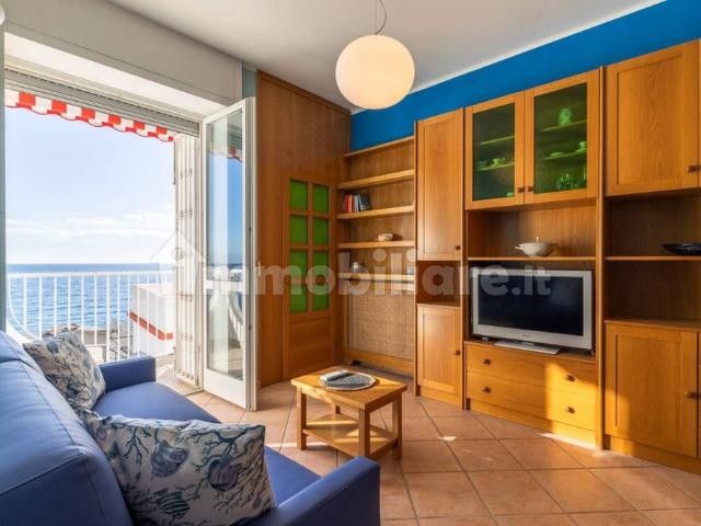 Bilocale via Concezione 43, Laigueglia