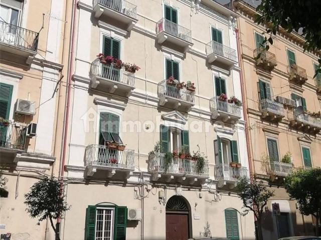 Bilocale via Cataldo Nitti 94, Borgo, Taranto