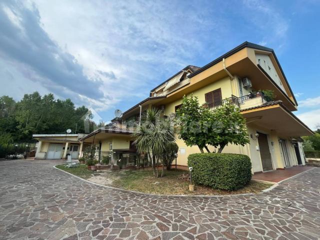 Bilocale via Cavoni, Tribunale, Frosinone