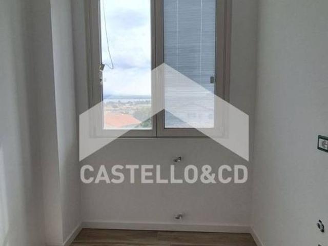 Bilocale via Cavour 43, Desenzano Centro, Desenzano del Garda