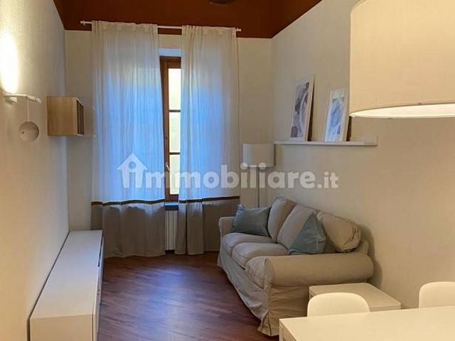 Bilocale via Callisto piazza 3, Centro Storico, Lodi