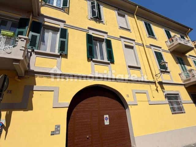 Bilocale via Camillo Benso di Cavour 75, Centro, Valenza