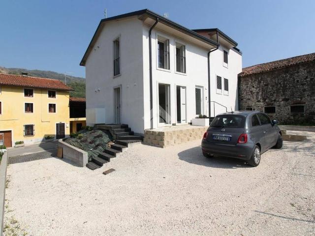 Bilocale via Capponi 31, Centro, Chiampo