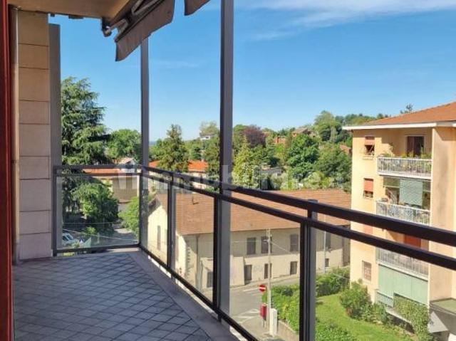 Bilocale via Carlo Goldoni 33, Bosto, Varese
