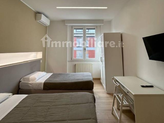 Bilocale via Carlo Parea 7, Ponte Lambro, Milano