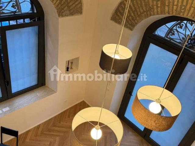 Bilocale via Castelfidardo 20, Castro Pretorio, Roma