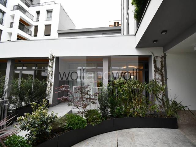 Bilocale via Ciro Menotti 11, Indipendenza, Milano