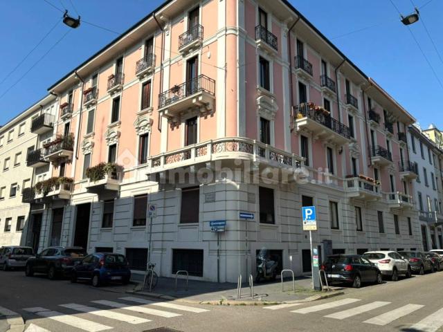 Bilocale via Antonio Tantardini, Corso San Gottardo, Milano