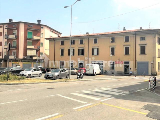 Bilocale via Antonio Canova 2, Bonate Sotto