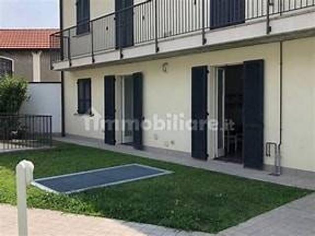 Bilocale via Antonio Ghislanzoni, Pescarenico, Lecco