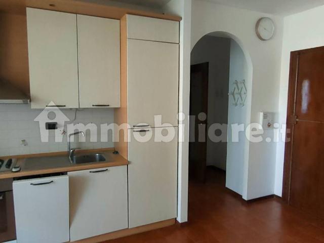 Bilocale via Andezeno 29, Barca, Torino