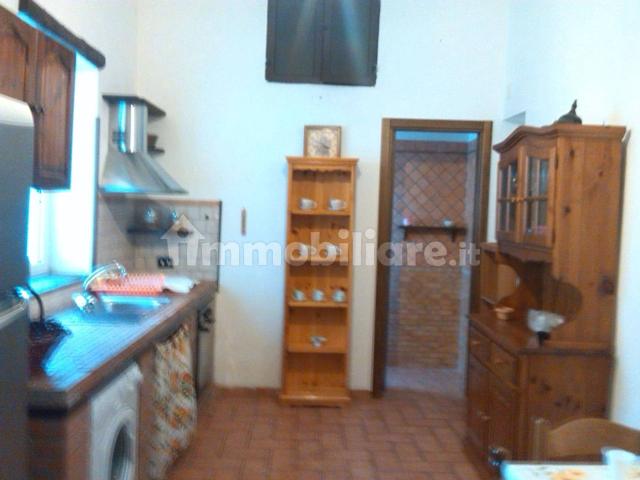 Bilocale via Angelo Berardi 21, Borgo, Taranto
