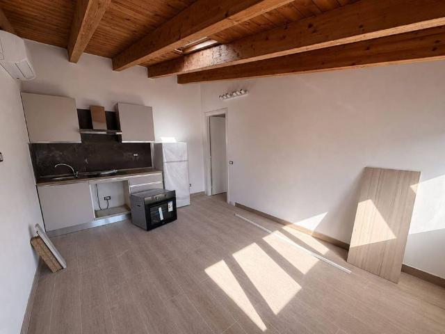 Bilocale via Agostino Depretis, Centro, Stradella