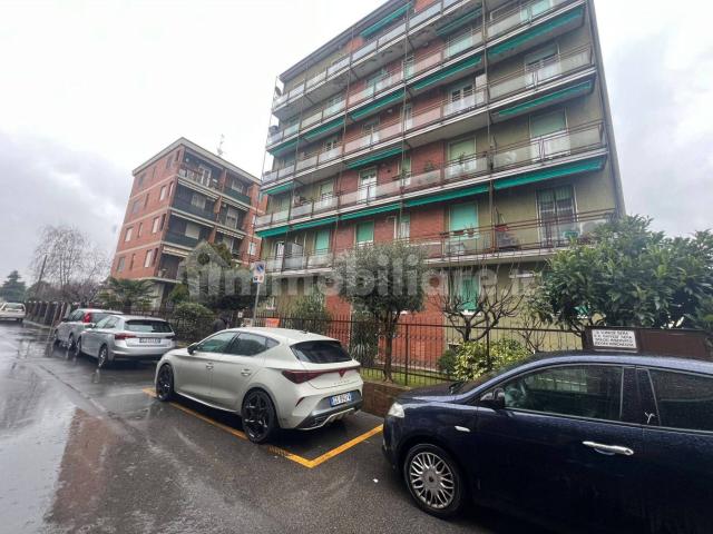 Bilocale via Alessandro Garrone 6, Senago