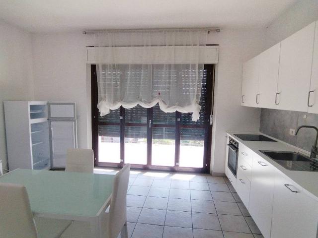 Bilocale via Aquila, Centro, Avezzano