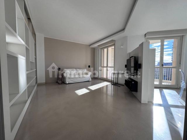 Bilocale via Arcivescovo Calabiana 10, Ripamonti Fondazione Prada, Milano