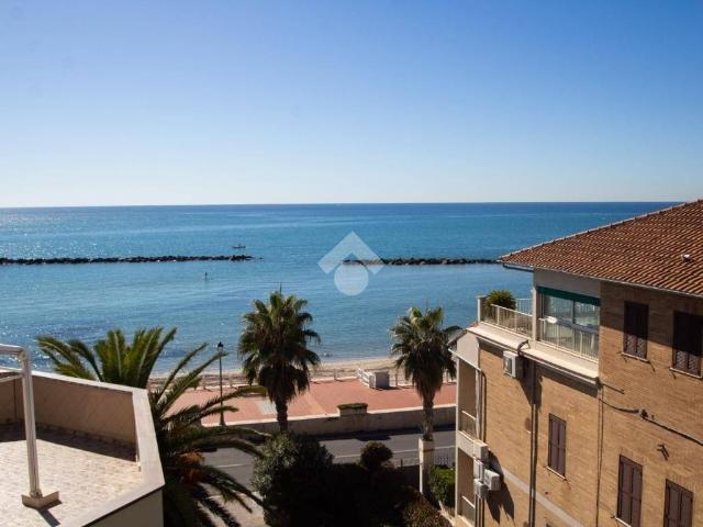 Bilocale via Aurelia 365, Centro, Santa Marinella