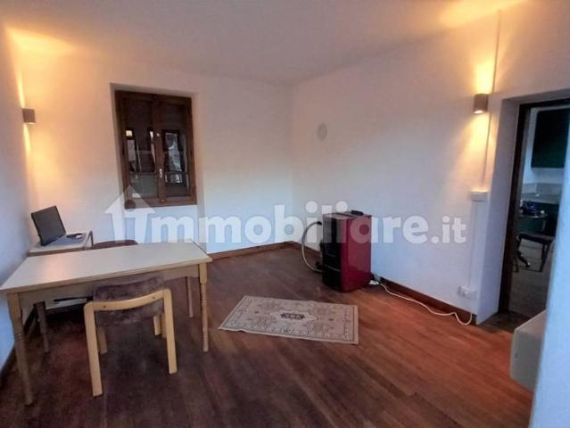 Bilocale via Baraggiolo 41, Doccio, Quarona
